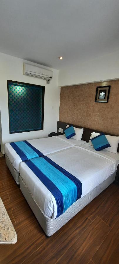 Hotel LXIA Hinjewadi - Indian Nationals Only Pimpri-Chinchwad Bagian luar foto